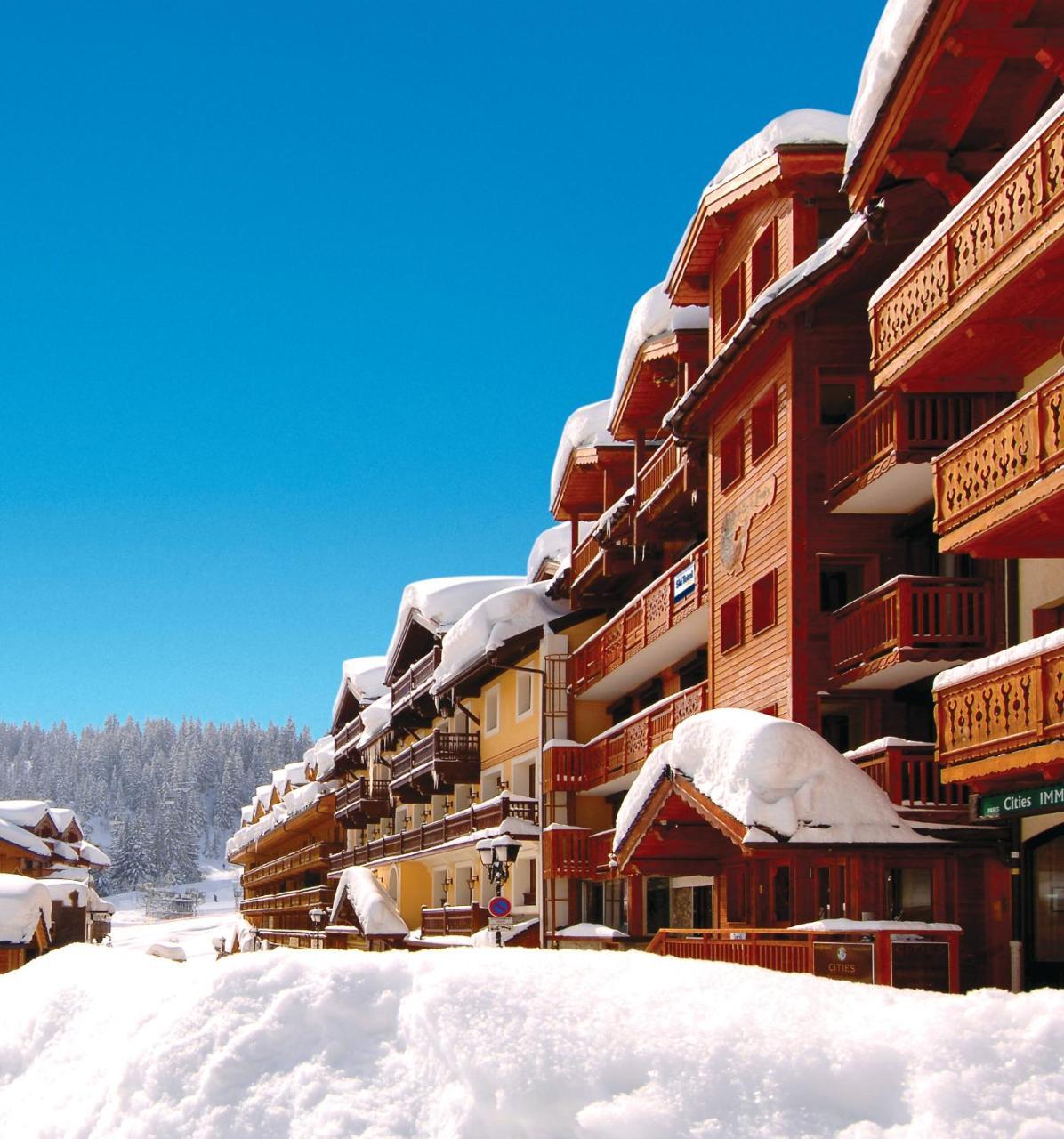 Coq De Bruyere Hotel Courchevel Exterior photo
